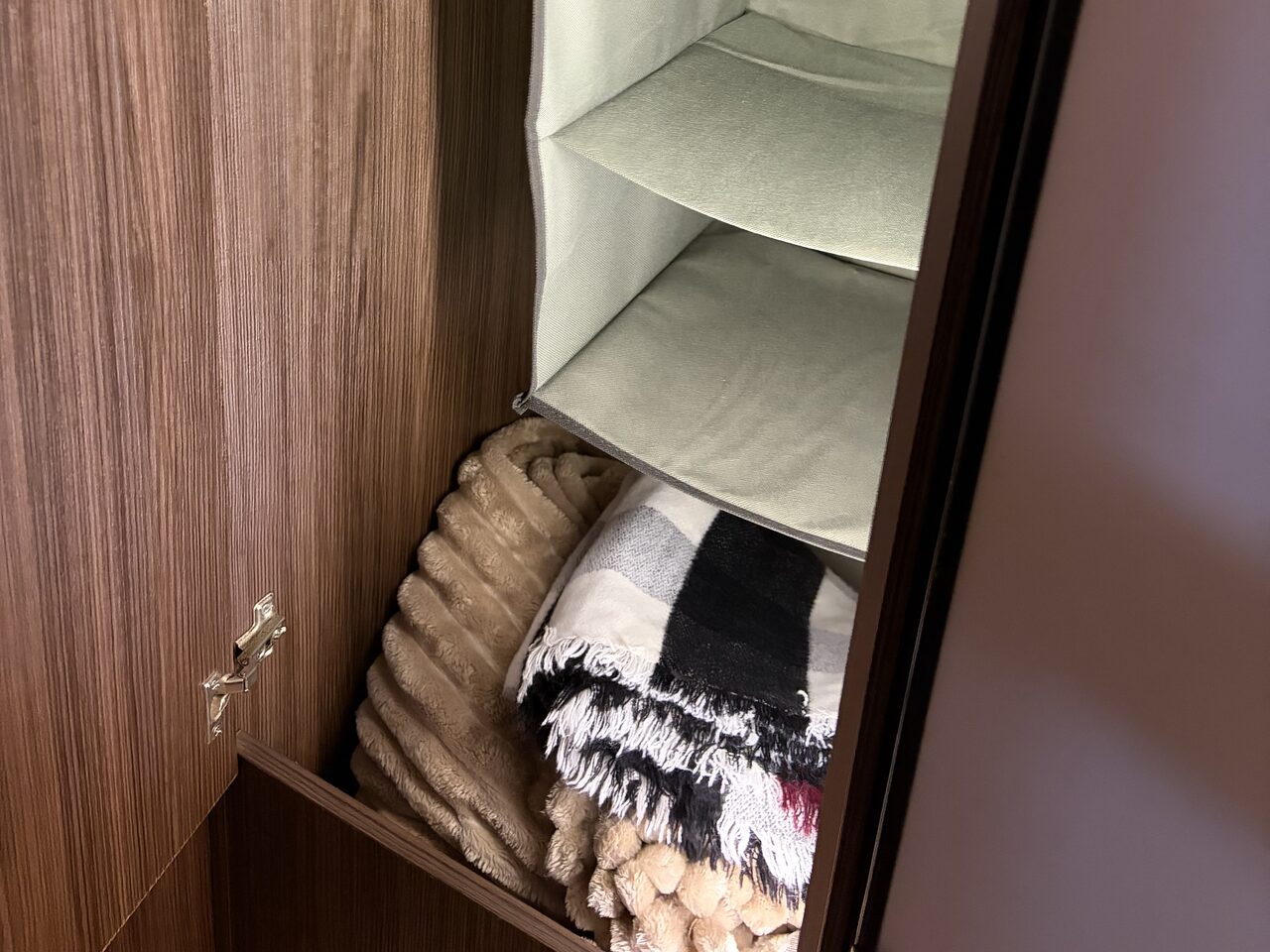 Interior de la Benimar Tessoro 442 — 13